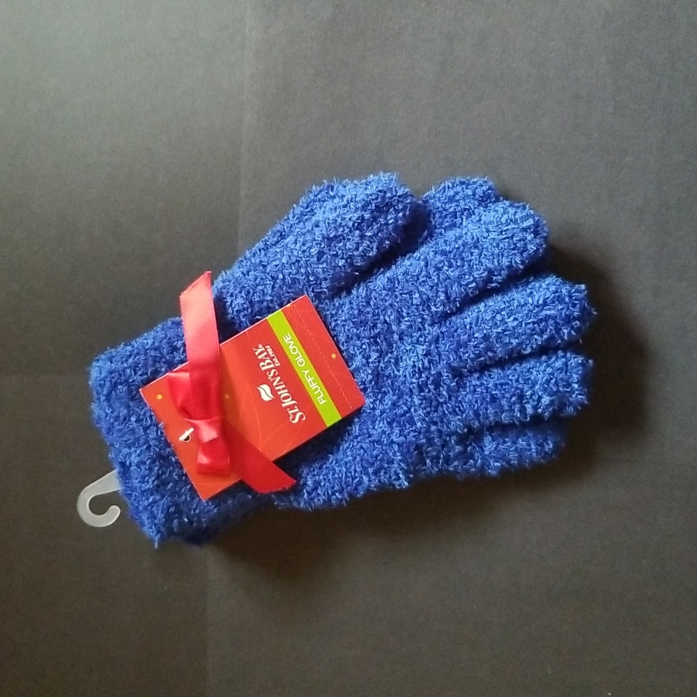 Fuzzy Gloves